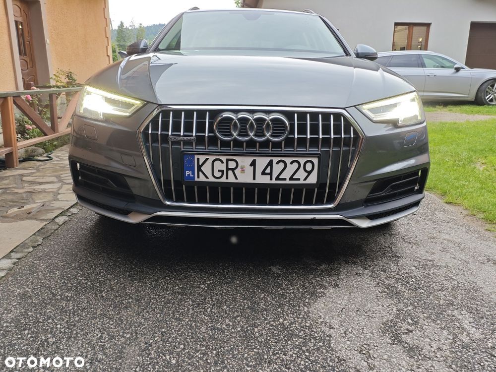 Audi A4 Allroad - 1