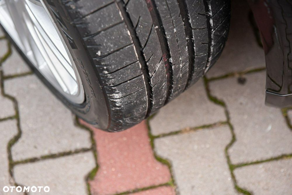 Volkswagen Phaeton - 32