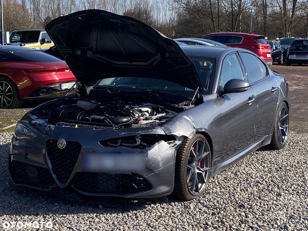 Alfa Romeo Giulia - 11