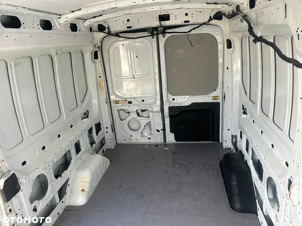 Ford transit - 14