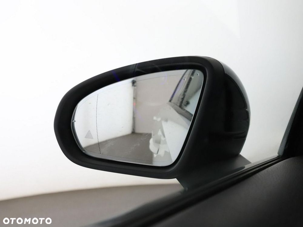 Mercedes-Benz Klasa A 250 7G-DCT - 40