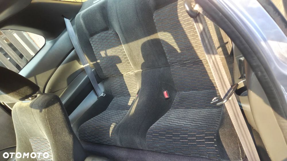 Honda Prelude 2.0i-16 - 15