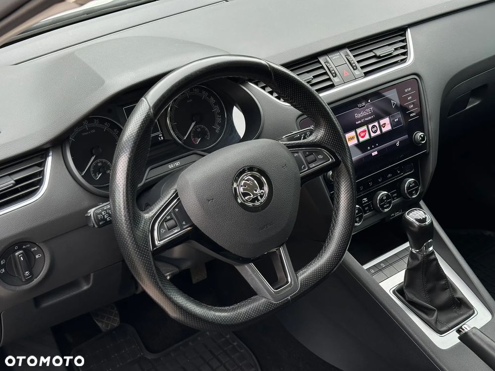 Skoda Octavia 2.0 TDI Premium Edition - 11
