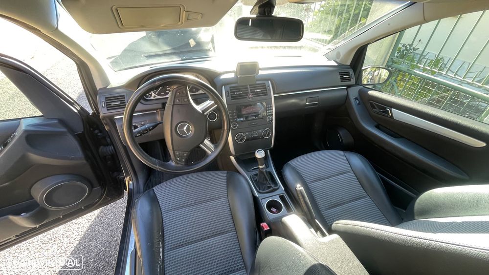 Mercedes-Benz B 150 BlueEFFICIENCY - 6