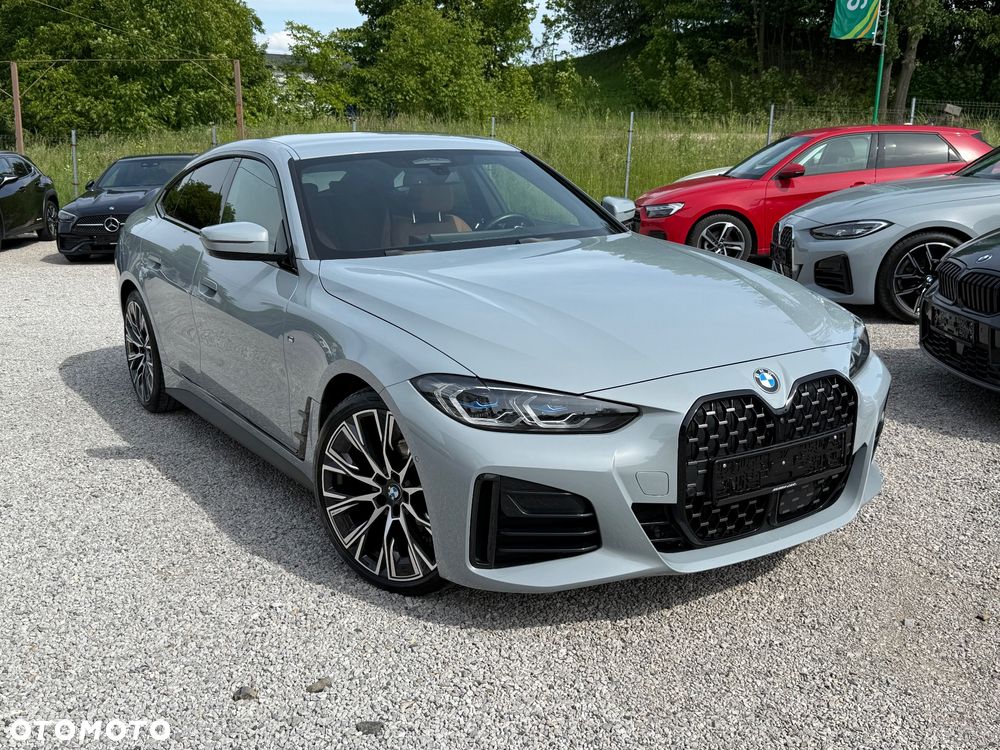 BMW 4