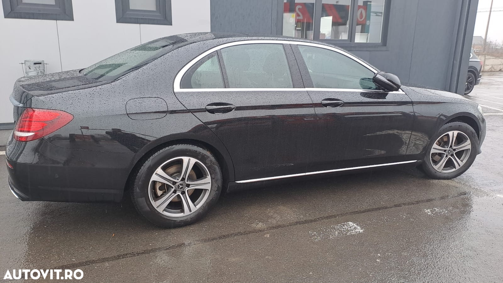 Mercedes-Benz E 220 d 9G-TRONIC - 14