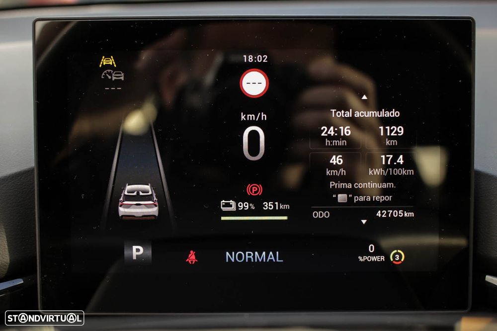 MG MG4 4 Luxury 64 kWh - 13