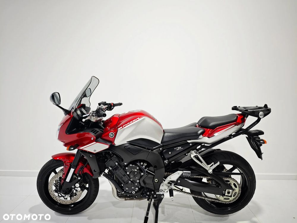 Yamaha FZ - 4