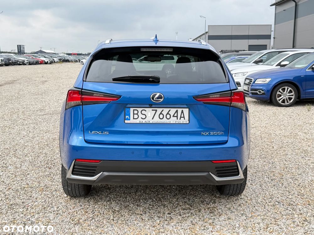 Lexus NX 300h Elegance AWD - 13