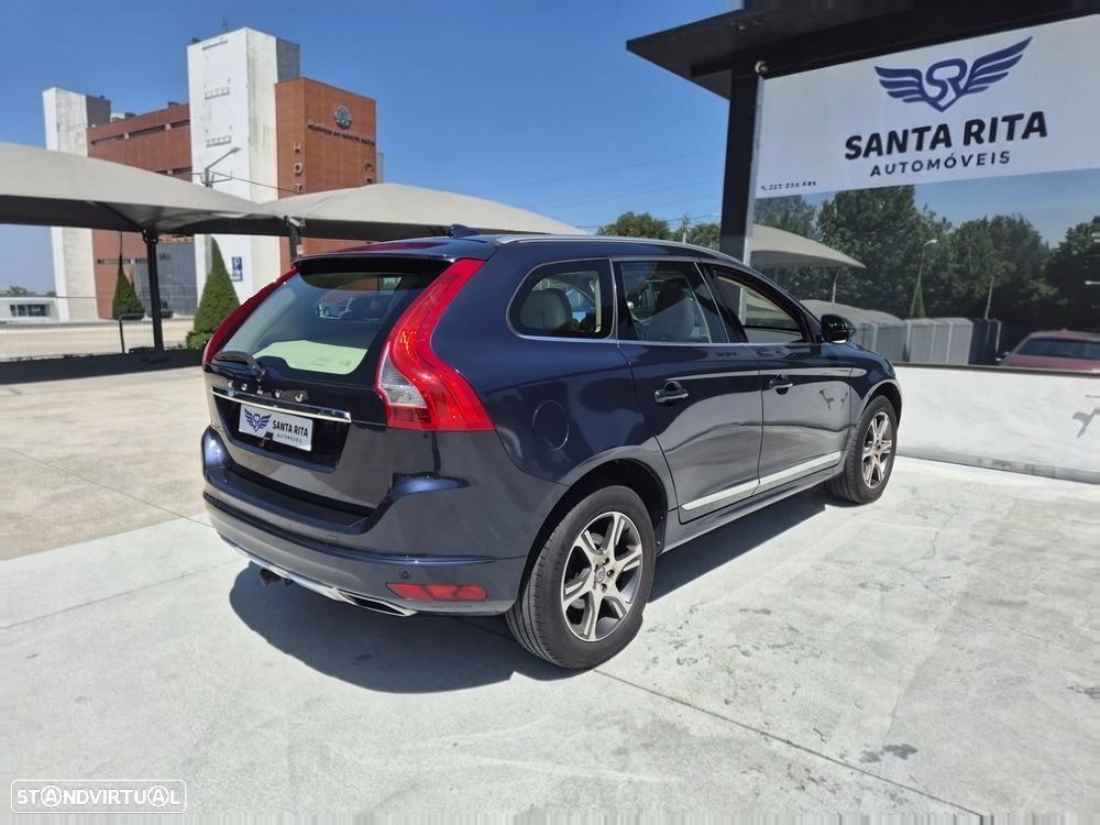 Volvo XC 60 2.0 D4 DRIVe Momentum - 7