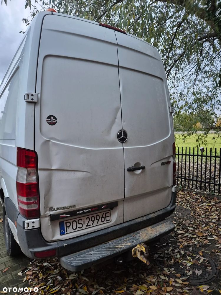 Mercedes-Benz Sprinter - 5