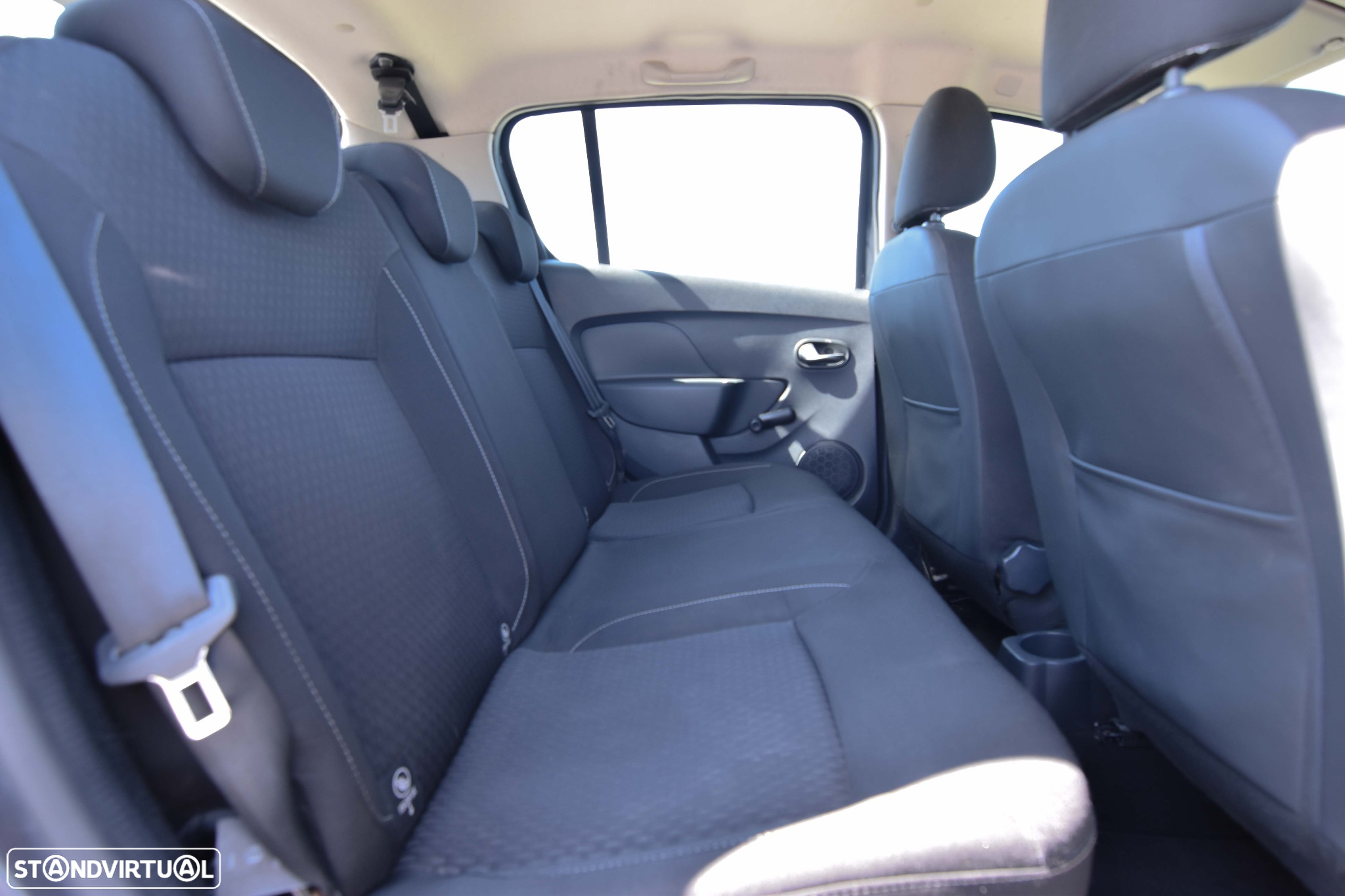 Dacia Sandero 1.0 SCe Comfort - 14