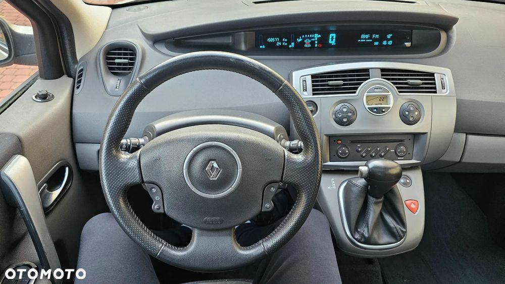 Renault Scenic 1.9 dCi FAP Privilege - 9