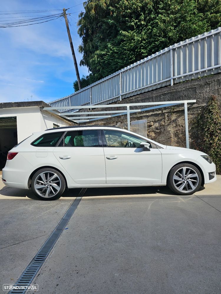 Seat Leon 2015 photo 2