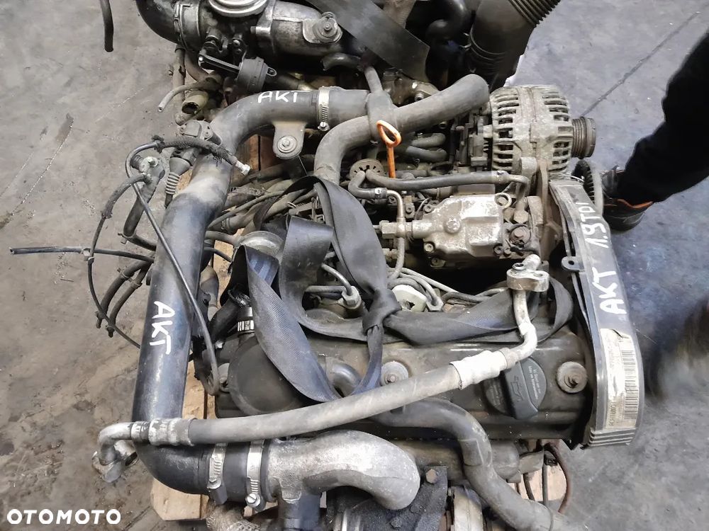 AUDI A4 B5 1,9 TDI 90 KM OZNACZENIE: AKT - 1