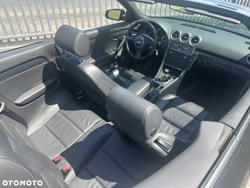 Audi A4 Cabrio 1.8 T - 9