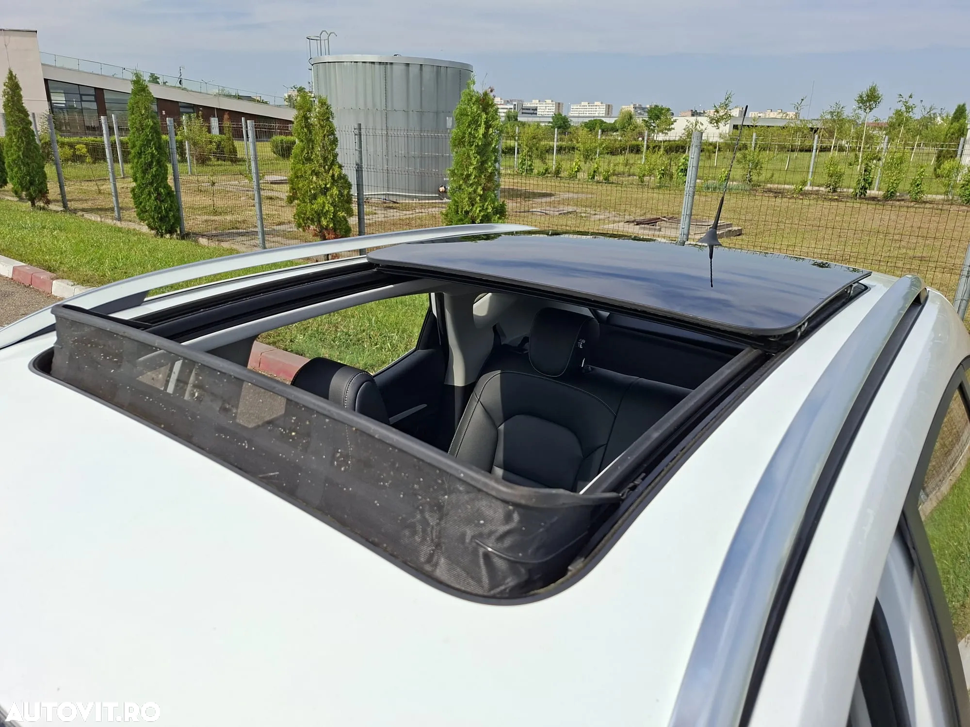 MG ZS EV Luxury - 8