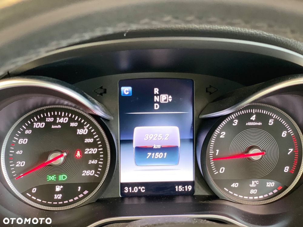 Mercedes-Benz Klasa C 400 4Matic 7G-TRONIC AMG Line - 20