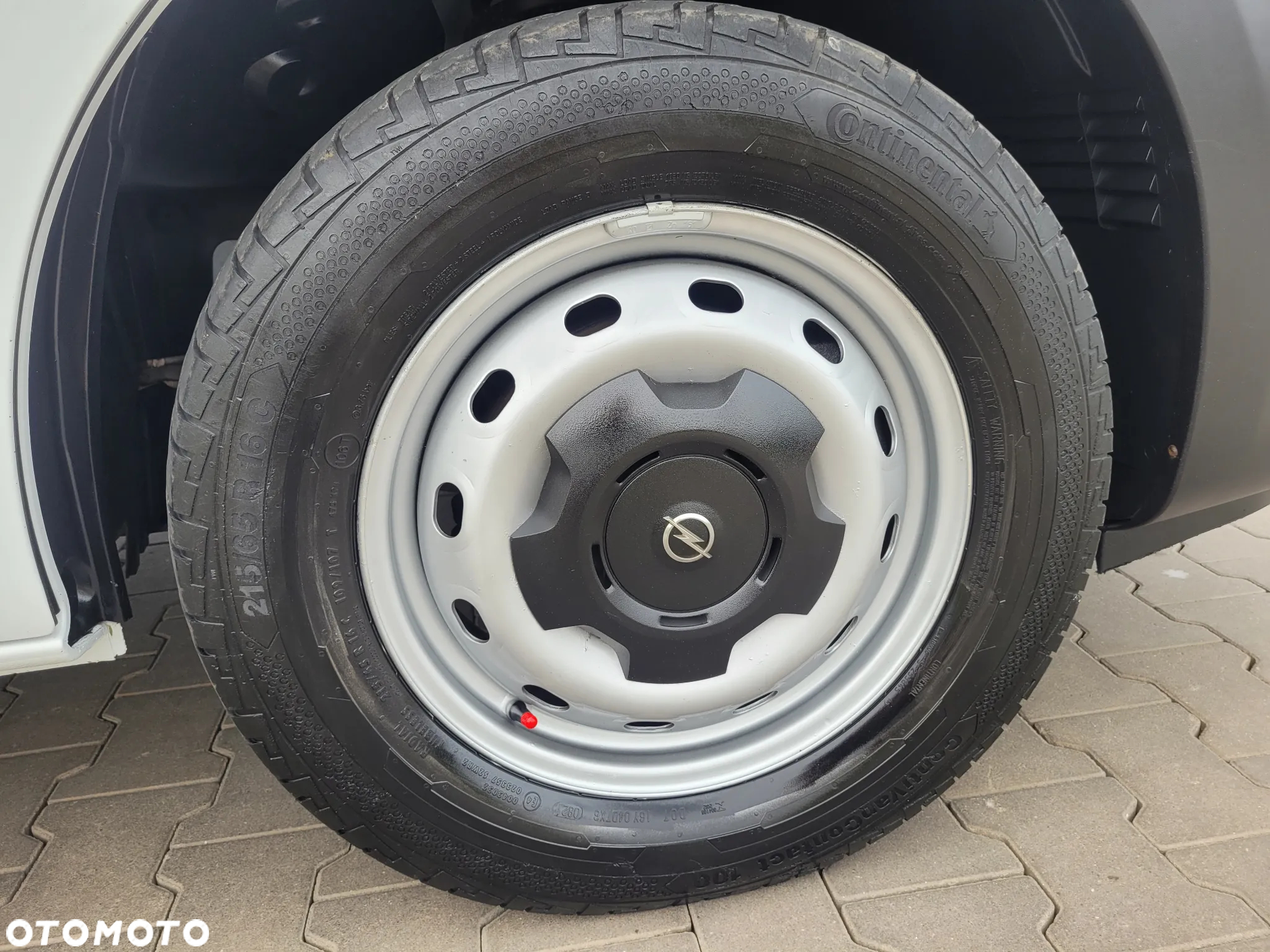 Opel Vivaro long - 13