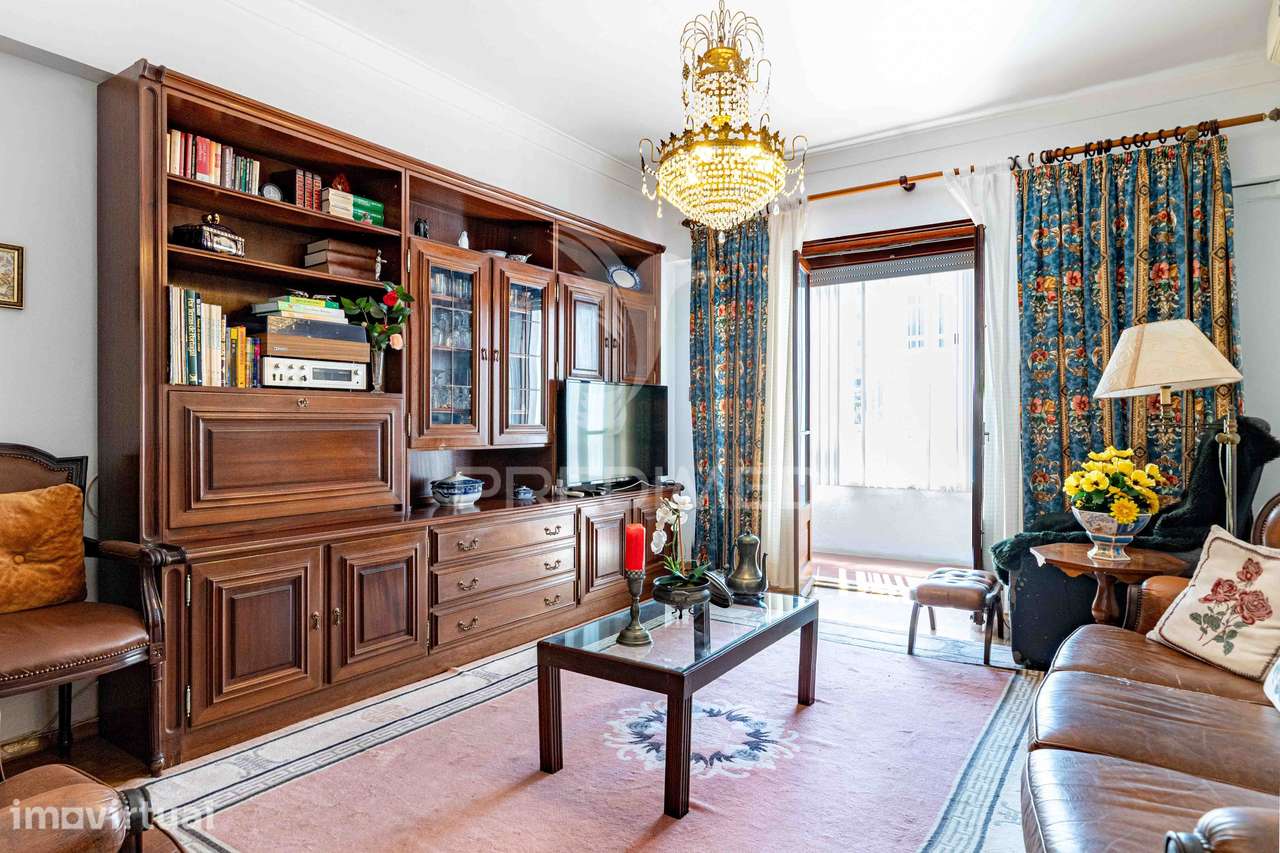 Apartamento T4 na Portela, próximo da Expo - Grande imagem: 2/28