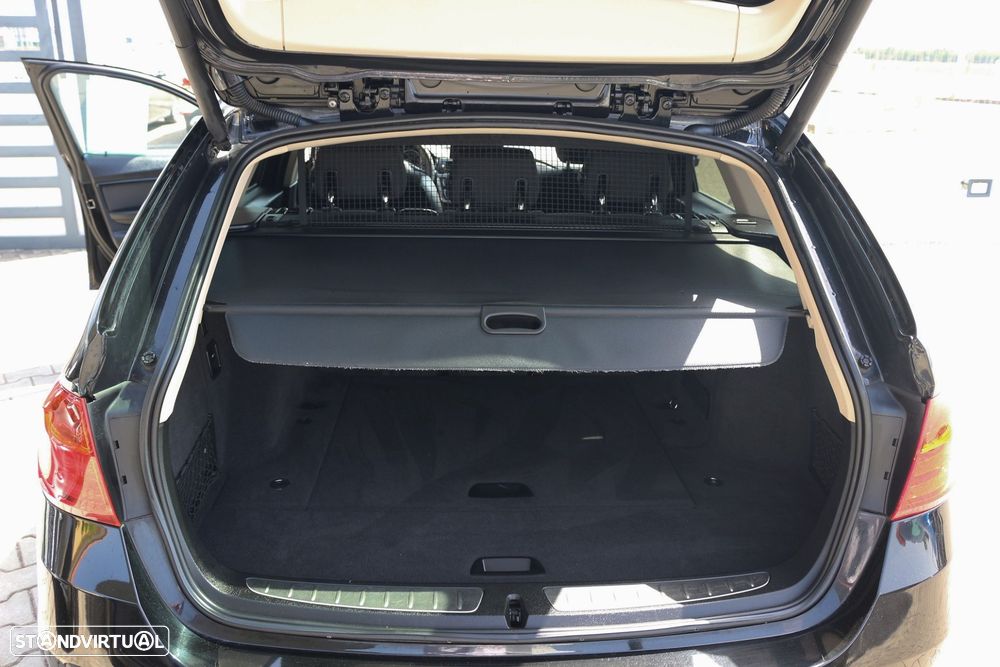 BMW 320 d Aut. Efficient Dynamics Edition Luxury Line - 34