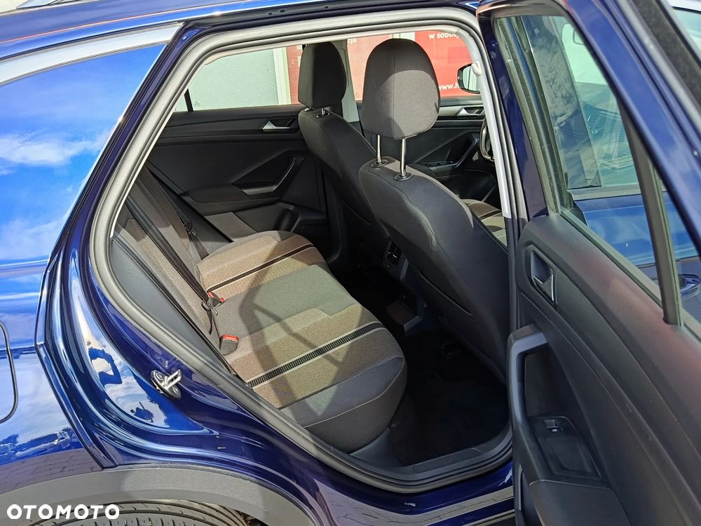 Volkswagen T-Roc 1.0 TSI Advance - 34
