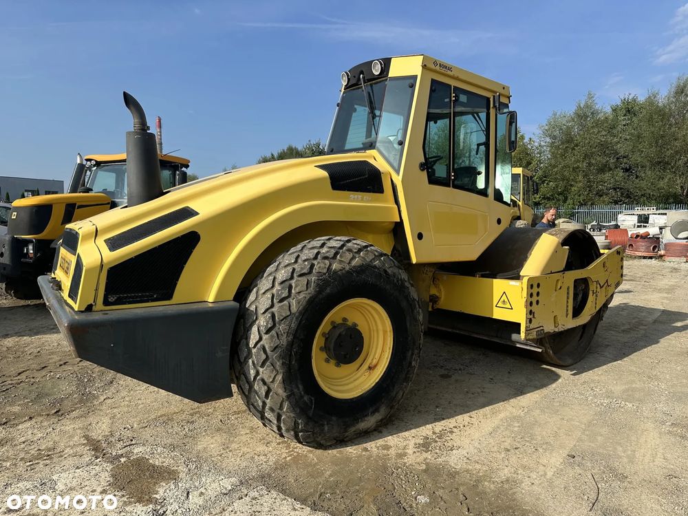 Bomag BW213-DH4 - 1