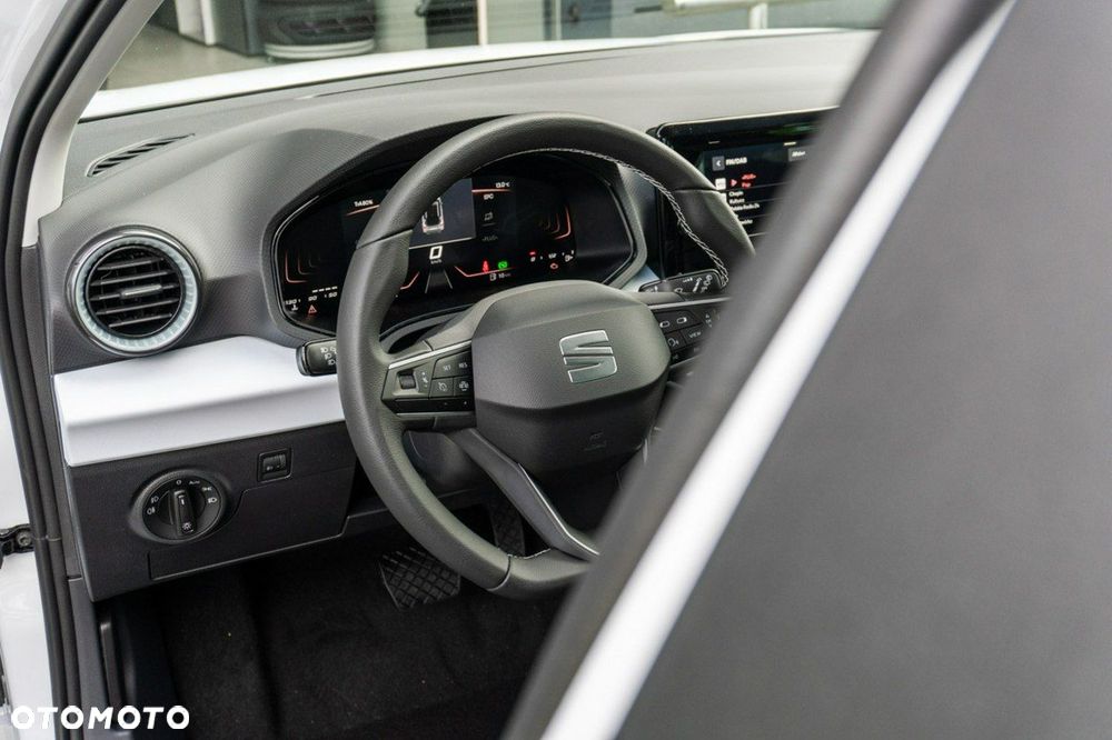 Seat Arona - 12