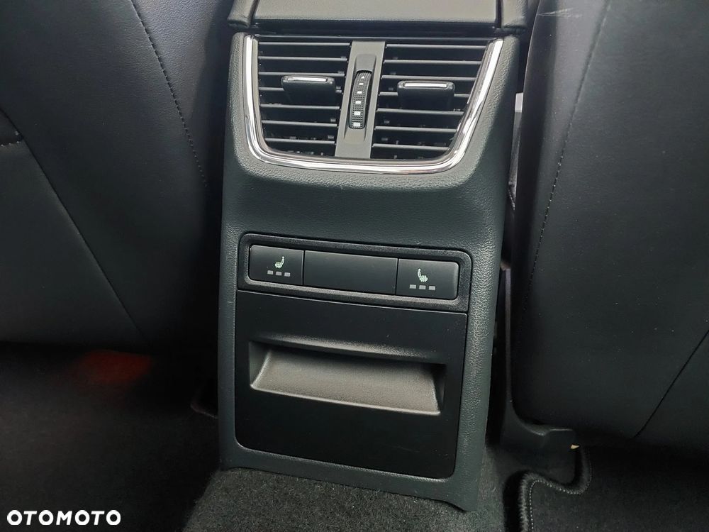 Skoda Octavia 2.0 TDI Elegance - 35