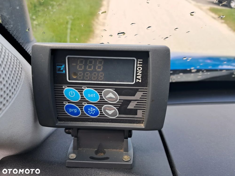 Iveco 35S180 Chłodnia Automat Salon Polska - 24