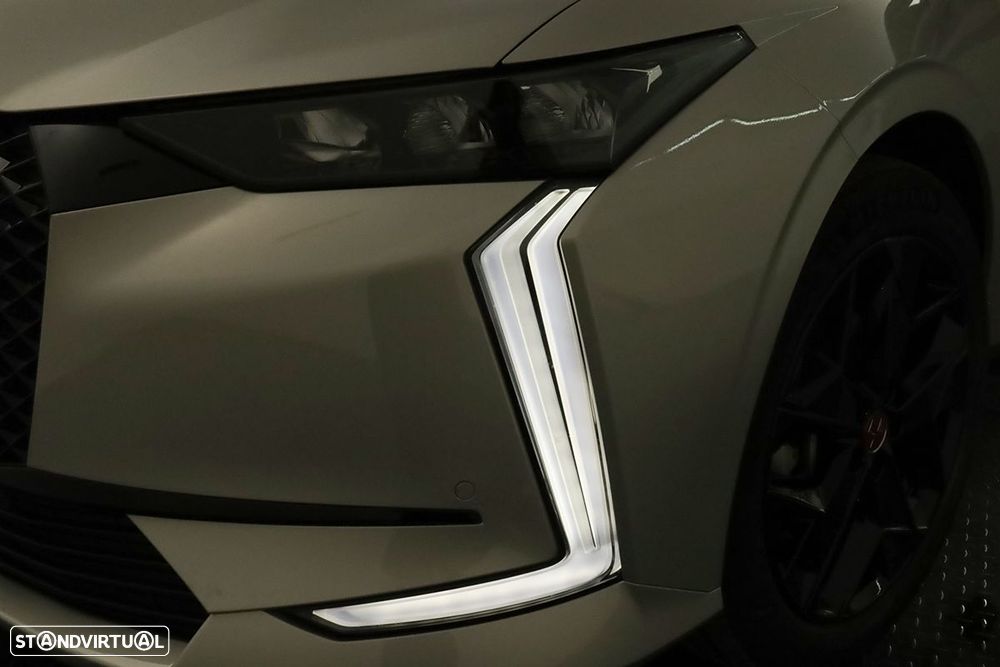 DS DS4 4 1.2 PureTech Performance Line EAT8 - 6
