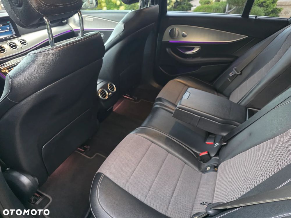 Mercedes-Benz Klasa E 220 d 9G-TRONIC Avantgarde - 23