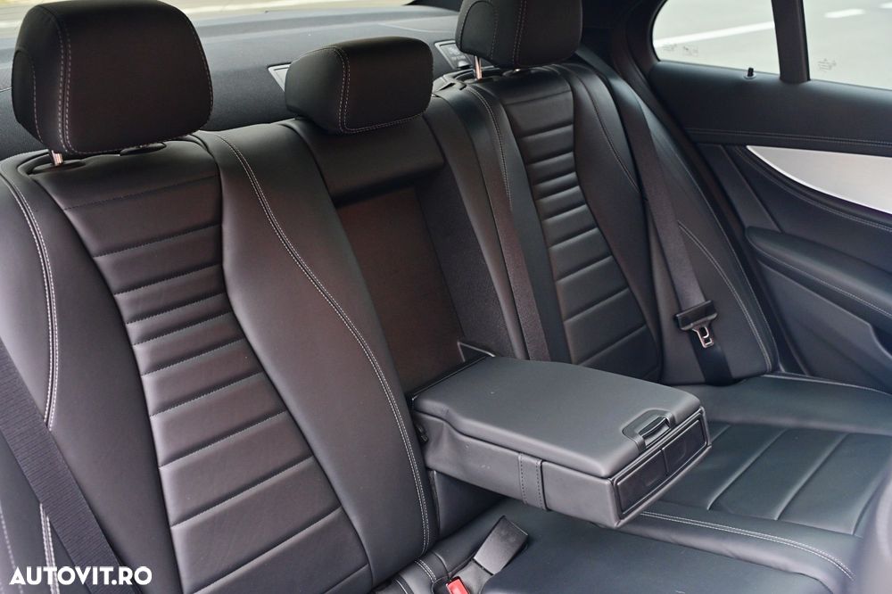 Mercedes-Benz E 300 4MATIC 9G-TRONIC AMG Line - 28