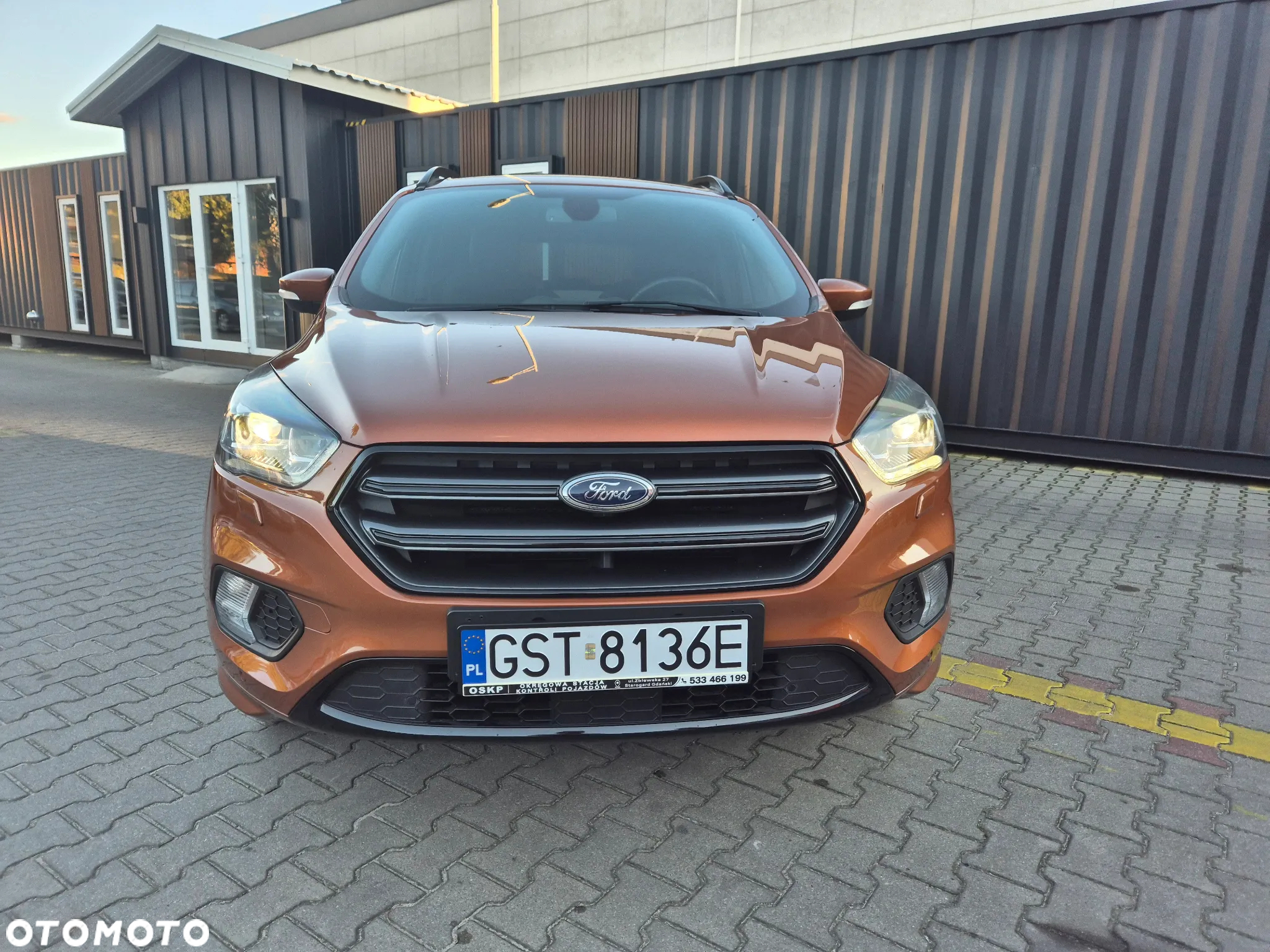 Ford Kuga 1.5 EcoBoost 4x4 ST-Line - 4
