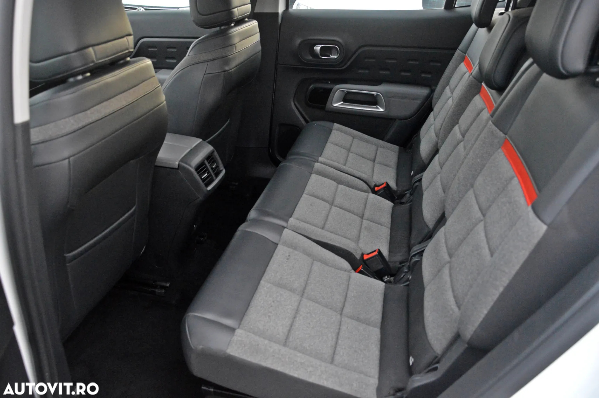 Citroën C5 Aircross 1.2 PureTech S&S EAT8 Feel - 6