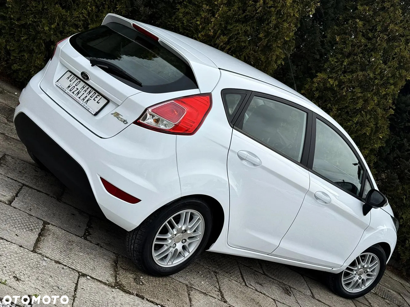 Ford Fiesta - 9