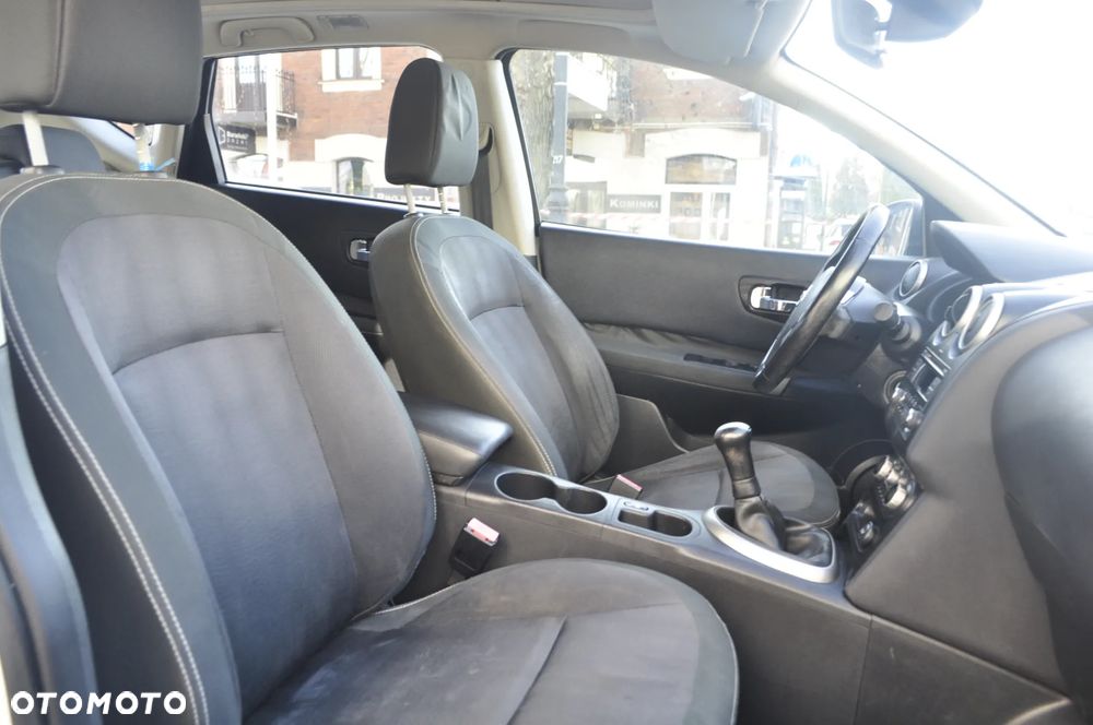 Nissan Qashqai 1.6 Tekna - 6