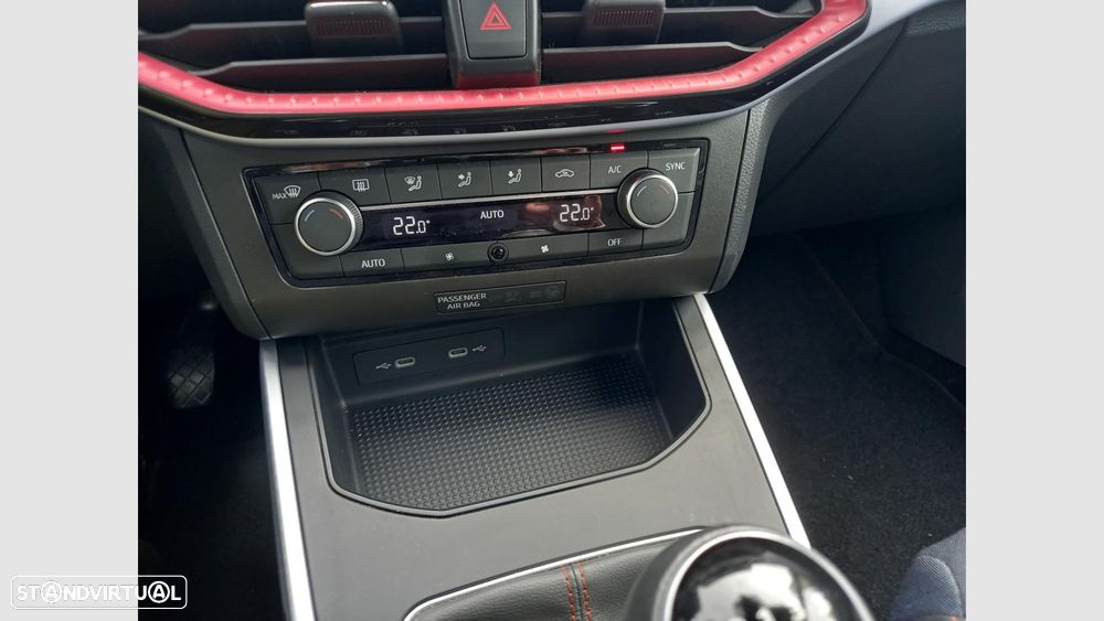 SEAT Arona 1.0 TSI FR - 22