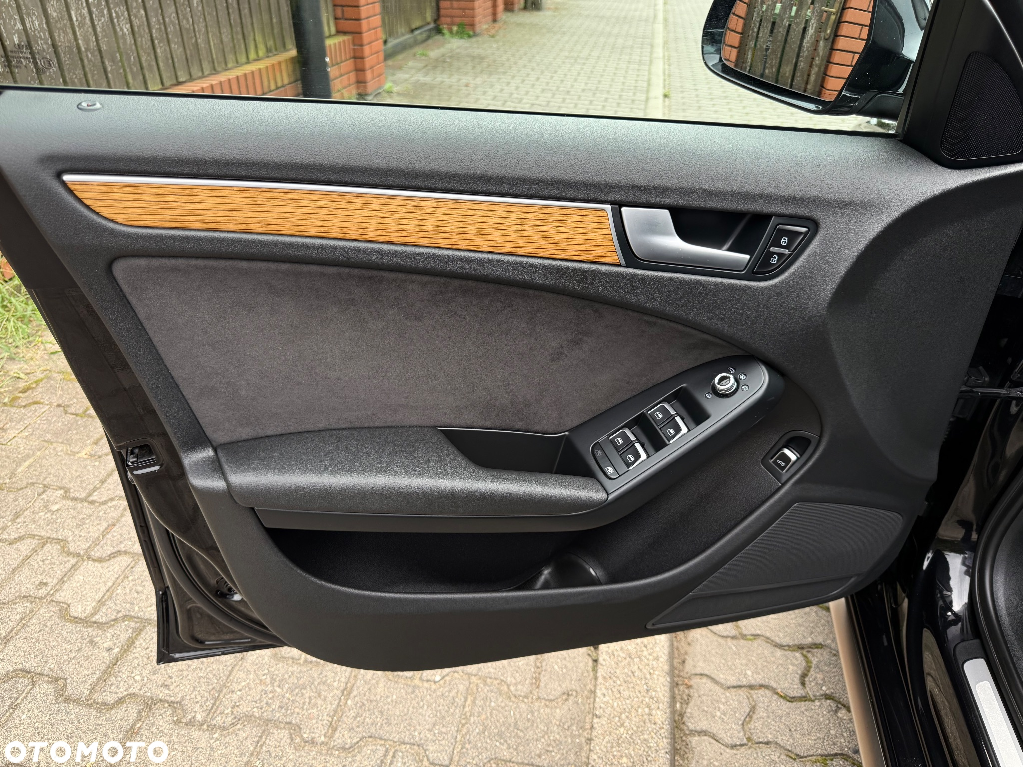 Audi A4 Allroad quattro 2.0 TDI DPF S tronic - 11