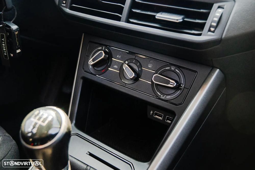 VW Polo 1.6 TDI Confortline - 8