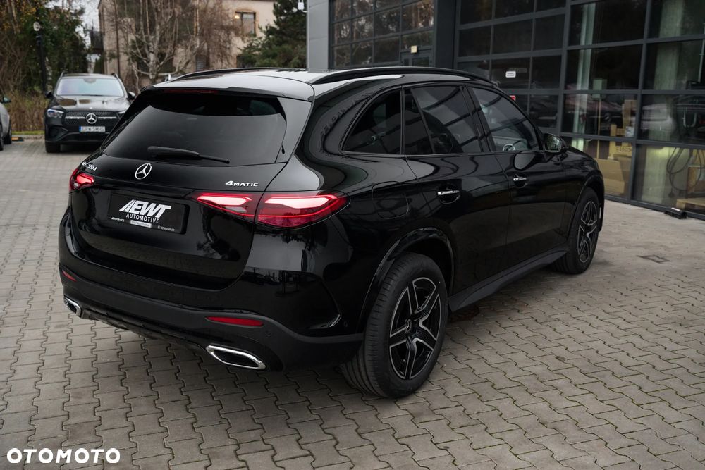 Mercedes-Benz GLC 220 d mHEV 4-Matic AMG Line - 4