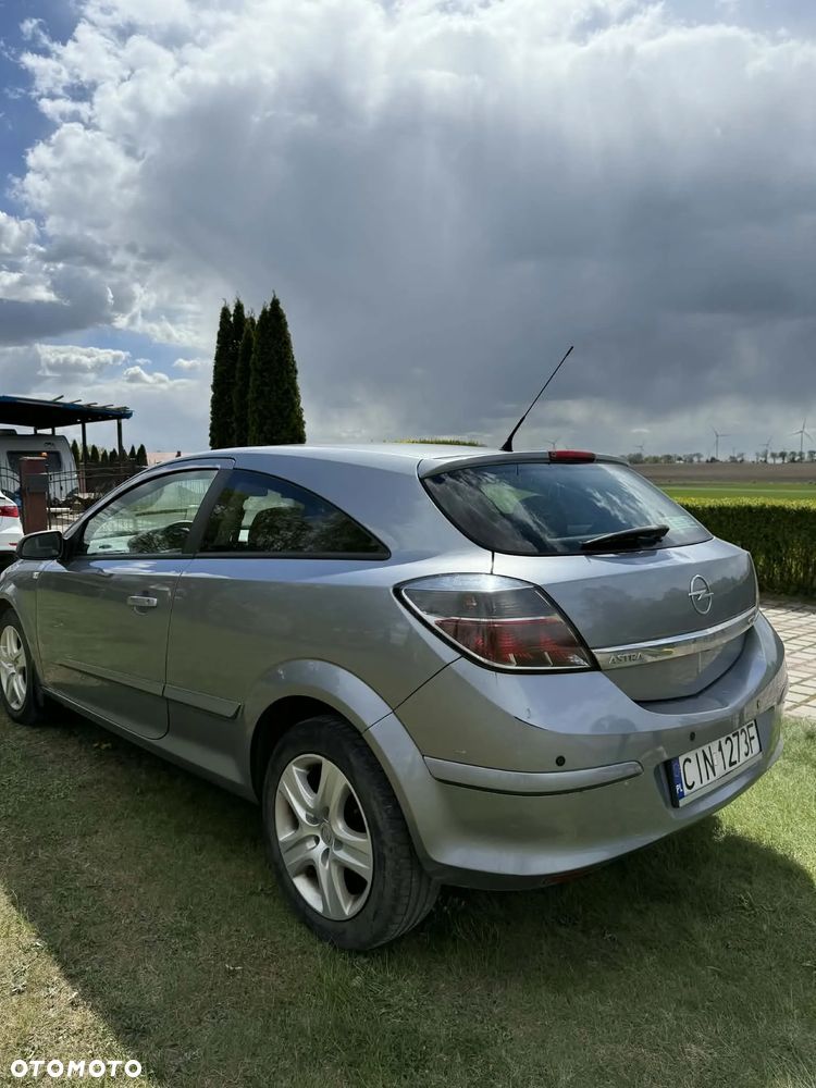 Opel Astra 1.3 CDTI Enjoy - 4