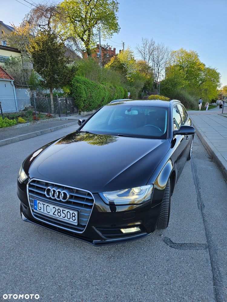 Audi A4 Avant 2.0 TDI DPF Ambiente - 2