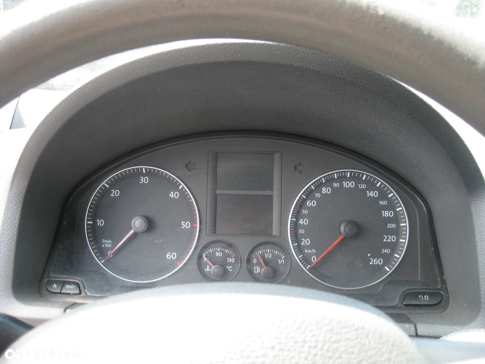 golf 5 licznik 2,0 tdi - 1