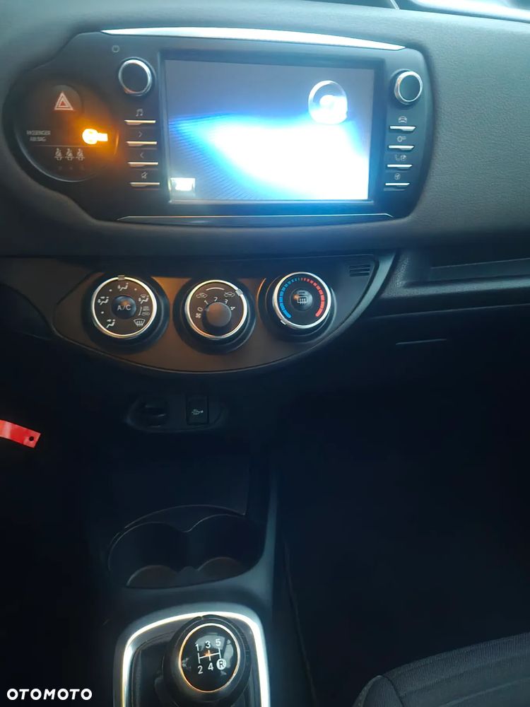 Toyota Yaris 1.0 Comfort - 19