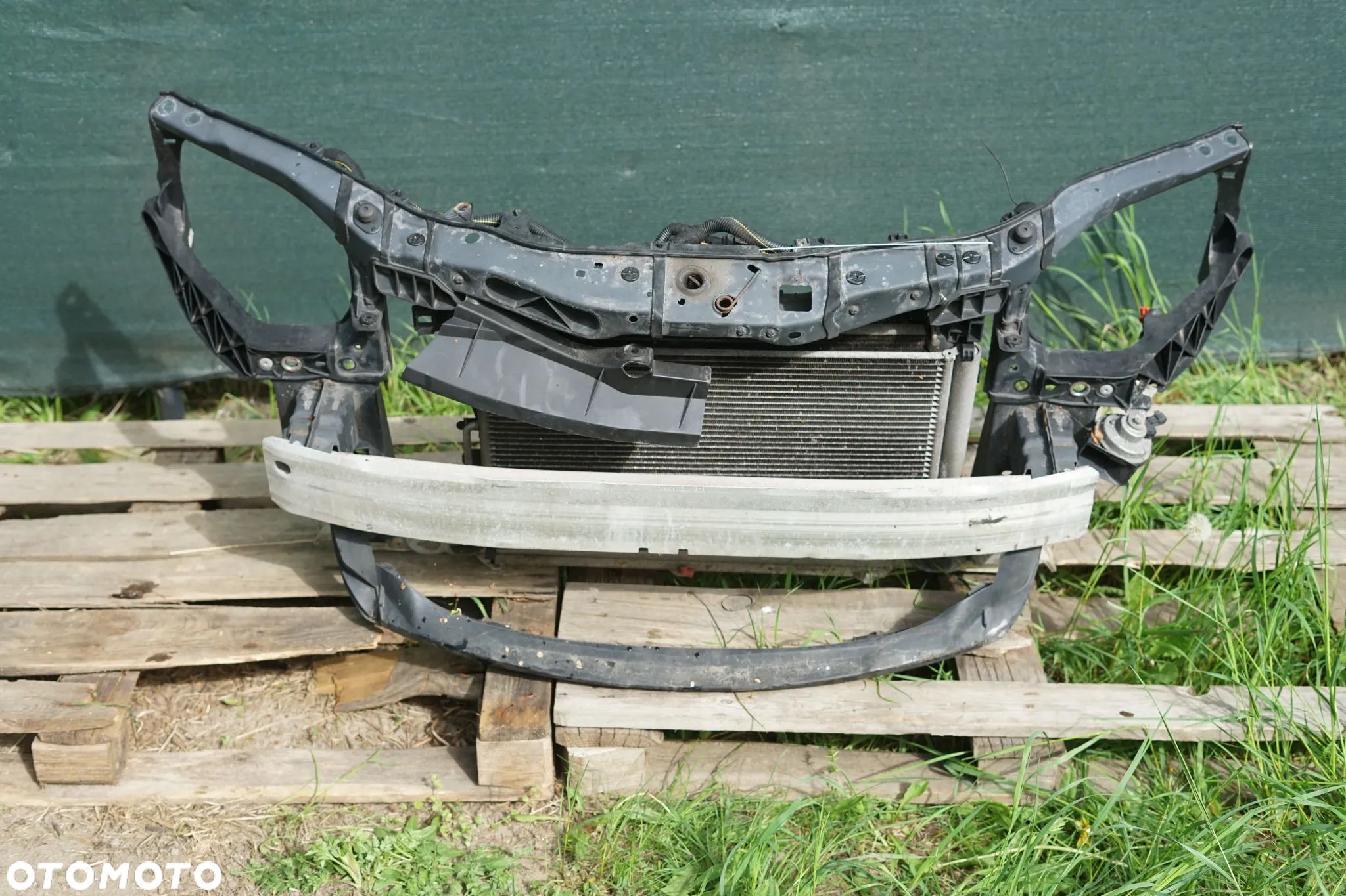 Pas przedni kompletny Opel Corsa D Benzyna - 1