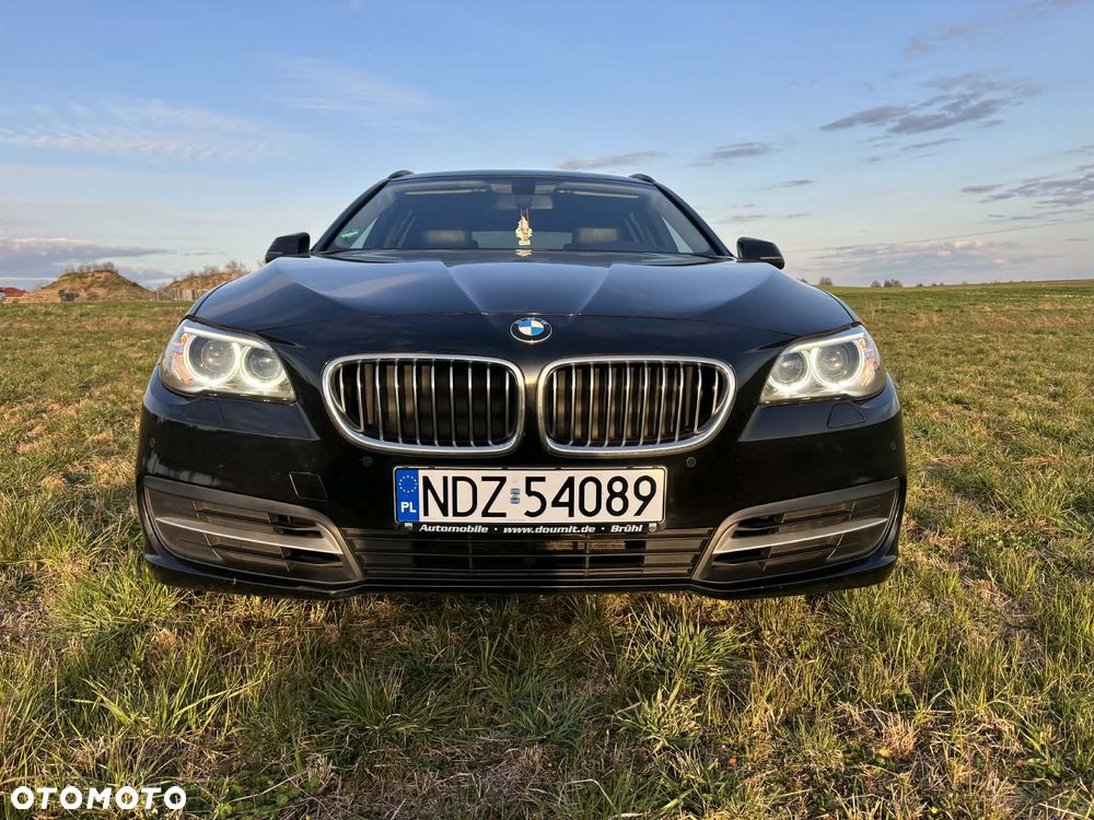 BMW Seria 5 520d - 14