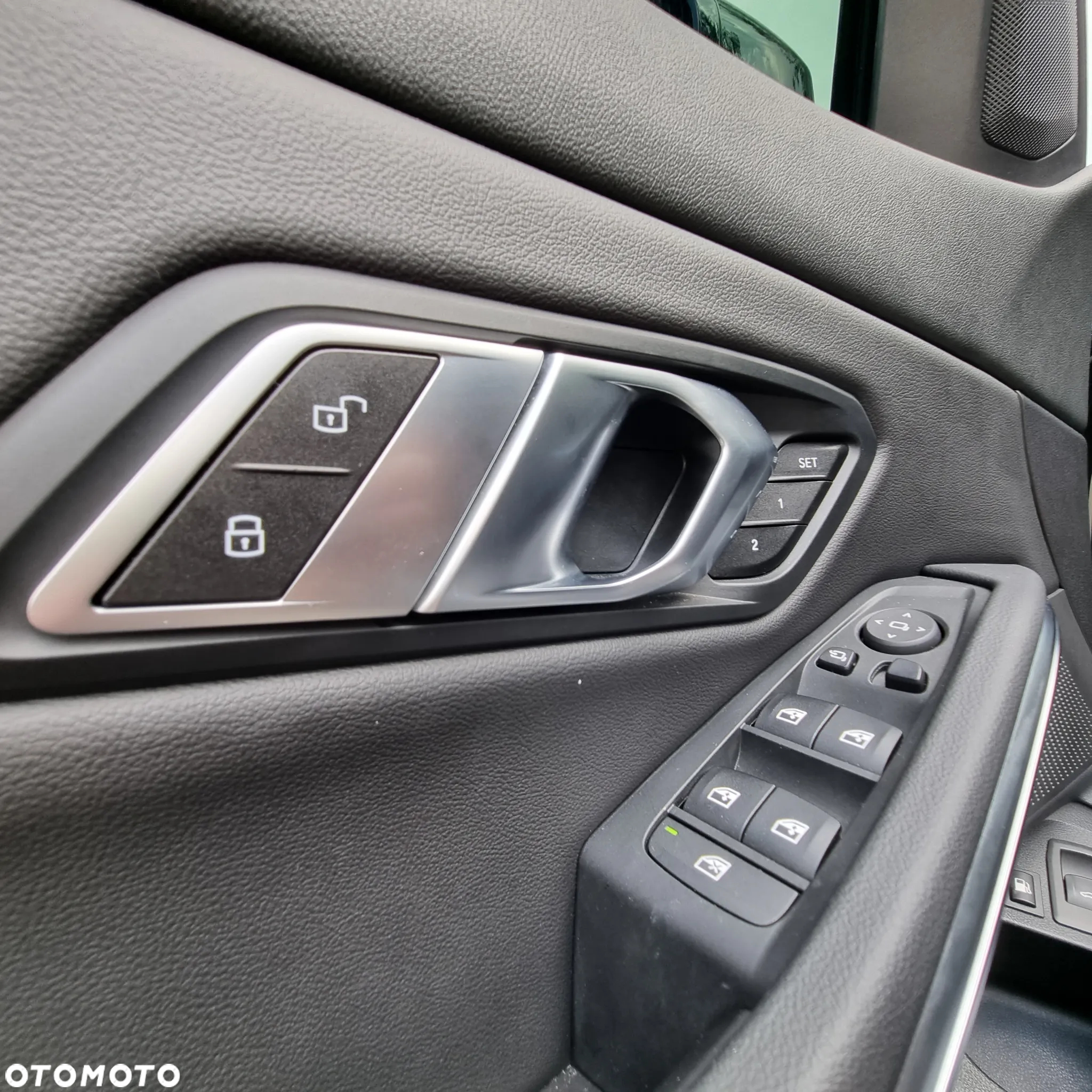 BMW Seria 3 ver-330e-sport-line - 23