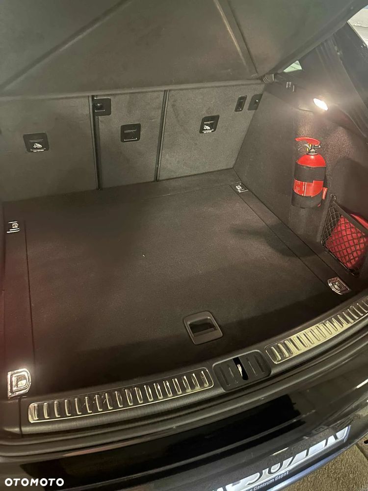 Porsche Macan Standard - 16