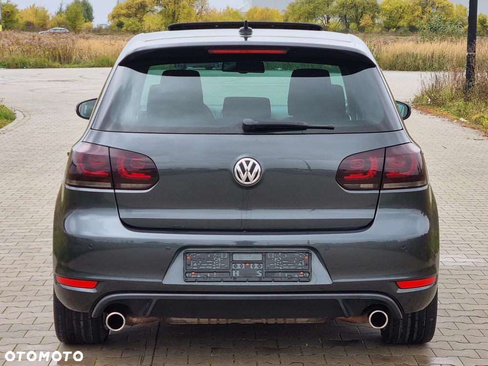 Volkswagen Golf 2.0 GTI - 4
